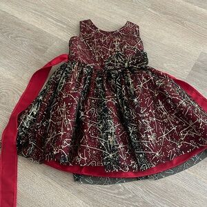 Girls size 5 dress from dillards